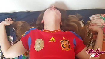 play Uno spagnolo fa sesso con la maglia della squadra di calcio