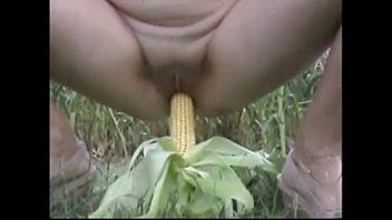 play Clips xnxx 2018 with a bitch introduce il suo mais in ia