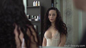 Ele gosta de fazer sexo anal tanto quanto possível