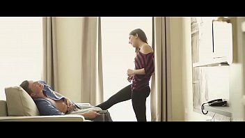 play Films de sexe érotique en ligne avec un étudiant qui a des relations sexuelles très hardcore